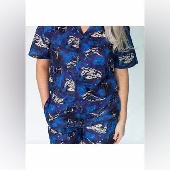Cakeworthy Star Wars Button Up Cabana Style Retro Shirt Top size 2x Unisex - Picture 2 of 9